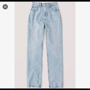 Abercrombie & Fitch  90s Ultra High Rise Straight Jeans